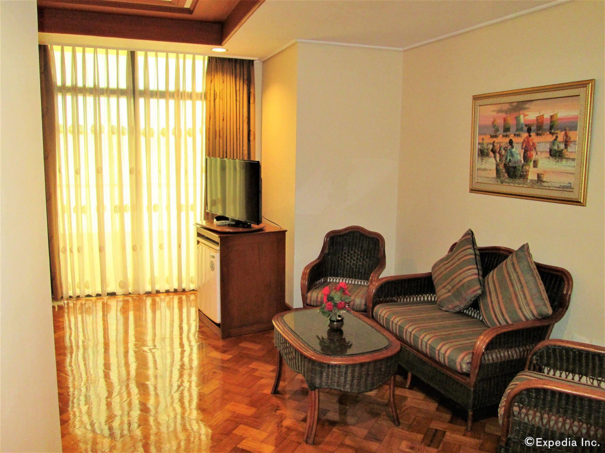 Maxandrea Hotel Cagayan de Oro Eksteriør billede